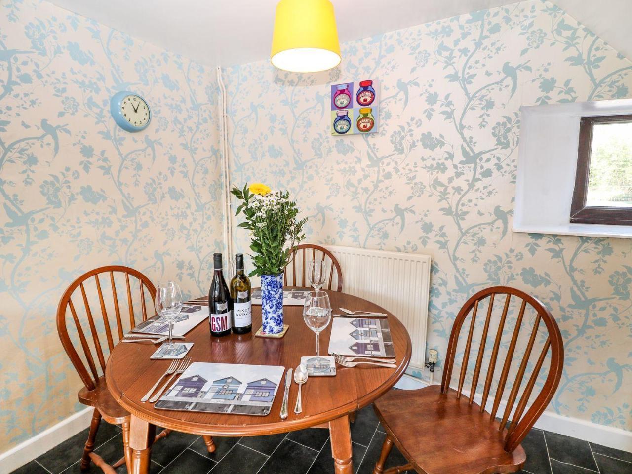 Dove Cottage Clowne Екстер'єр фото